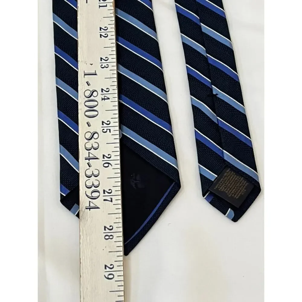 Brooks Brothers Makers & Merchants Men's Silk Neck Tie 57
